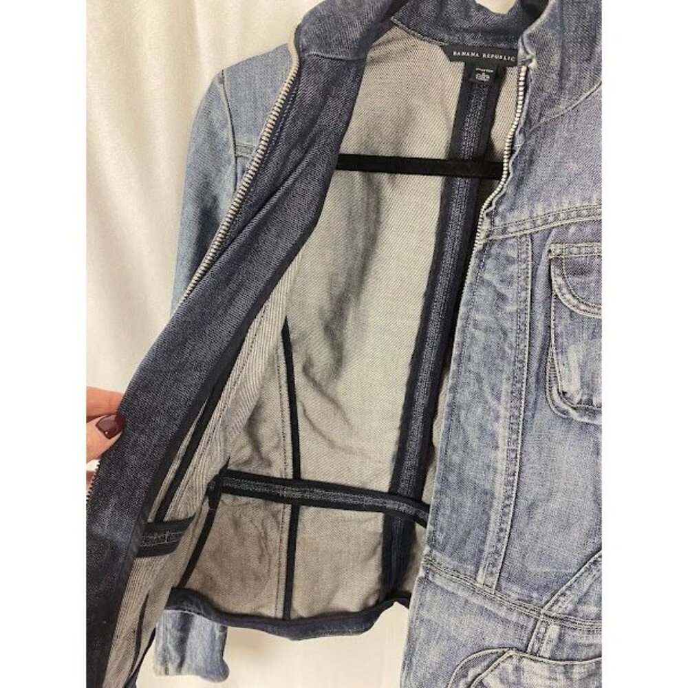 Banana Republic Classic Fitted‎ Denim Jean Jacket Women's Small. - Picture 10 of 10
